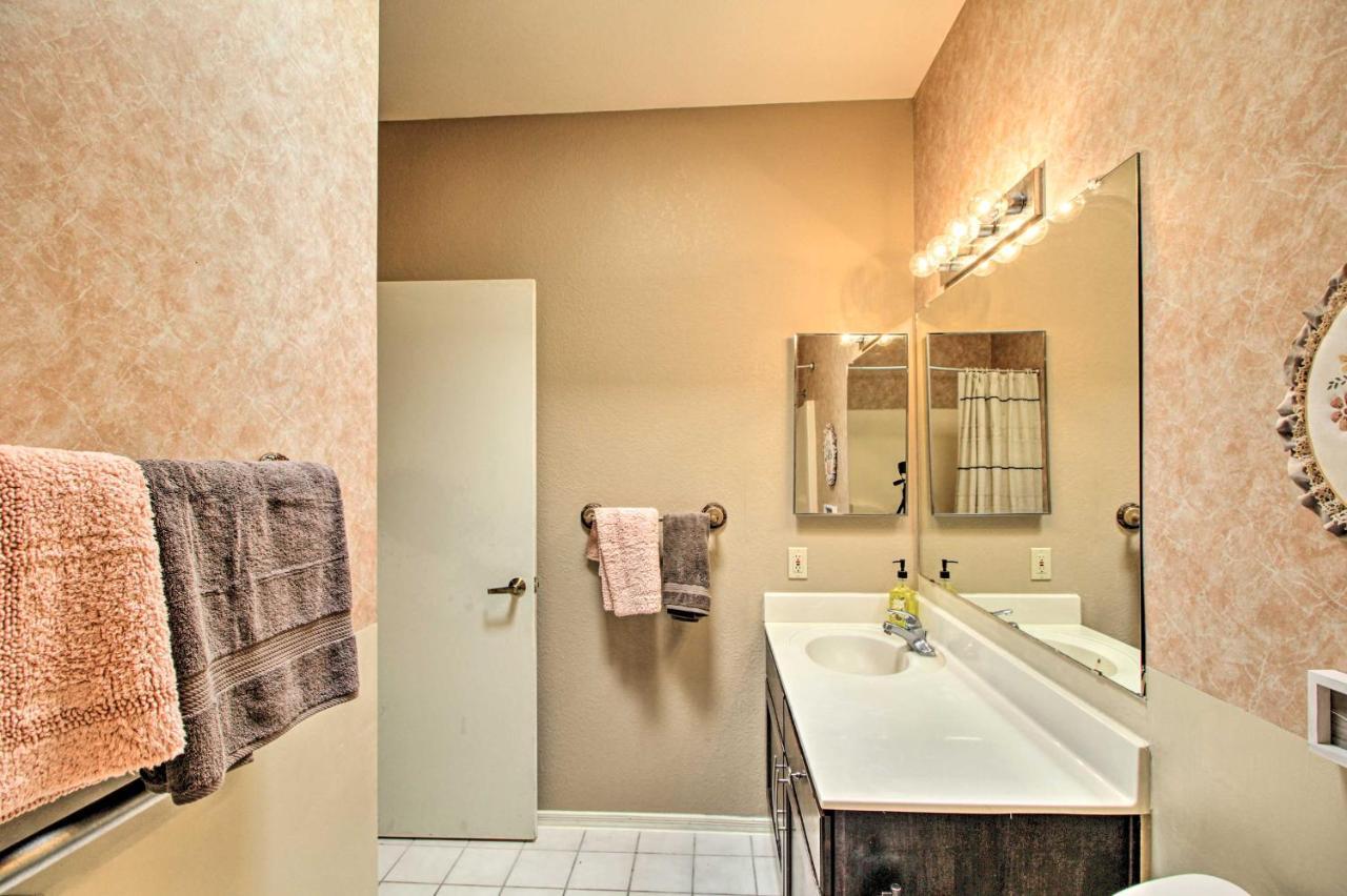 Relaxing Green Valley Townhome About 30 Mi To Tucson! Exterior photo
